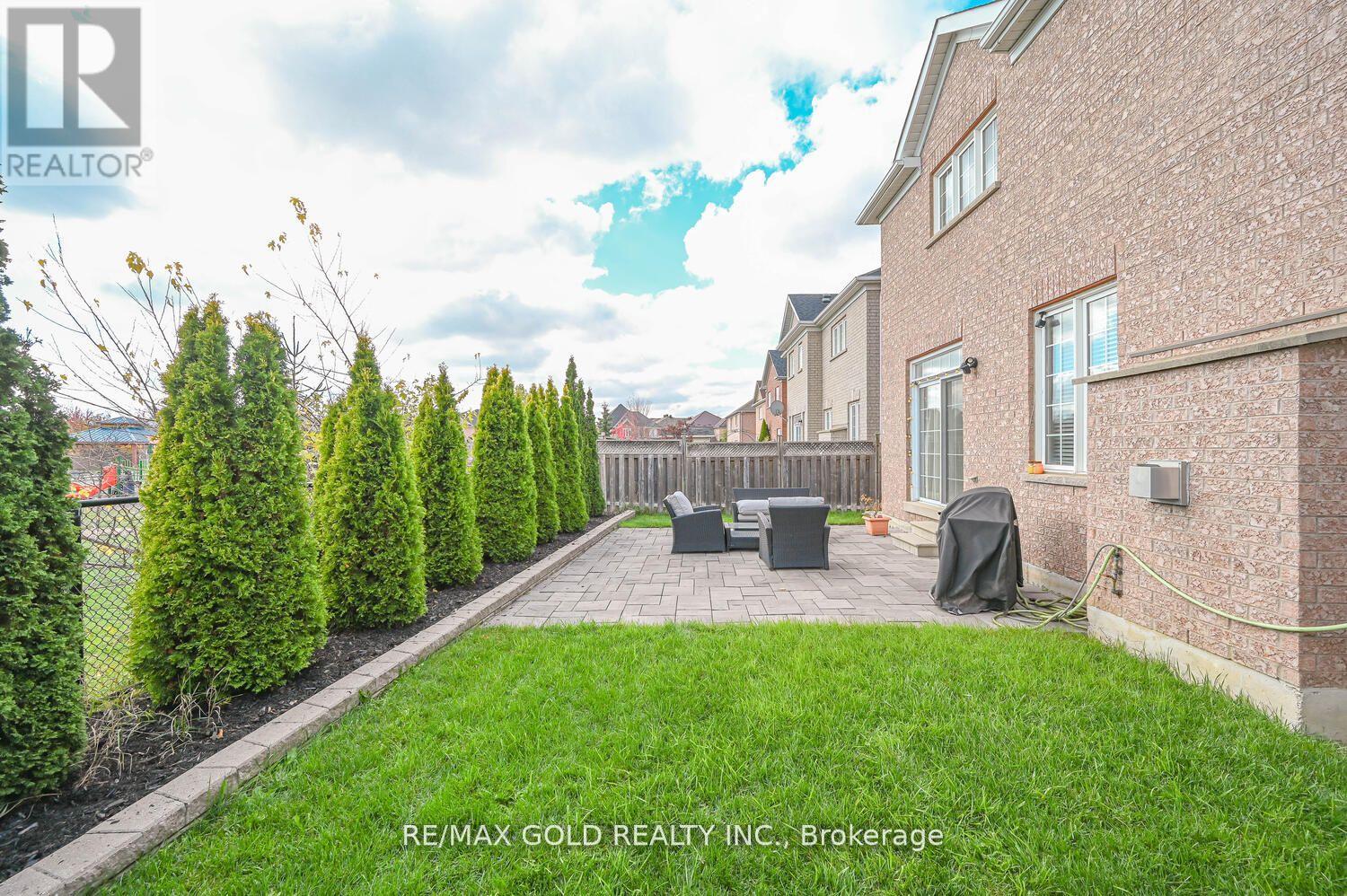 23 Yellow Pine Road, Brampton, Ontario  L6P 2E4 - Photo 42 - W12534598