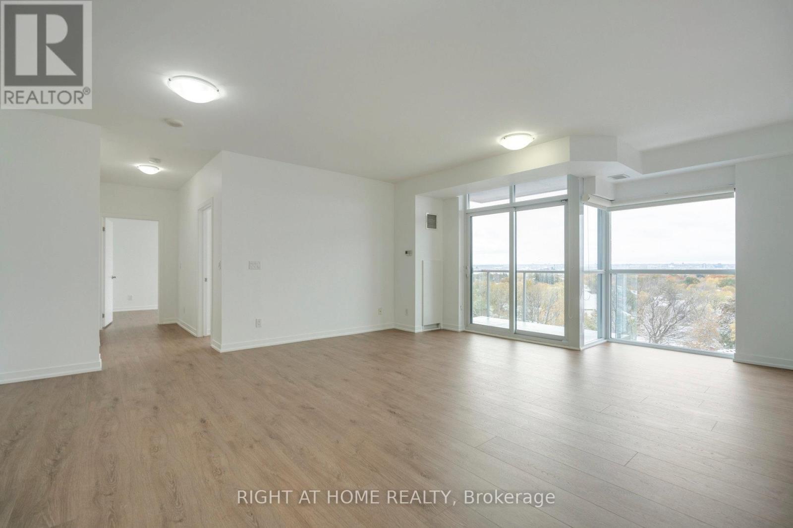 1002 - 551 Maple Avenue, Burlington, Ontario  L7S 1M7 - Photo 6 - W12534612