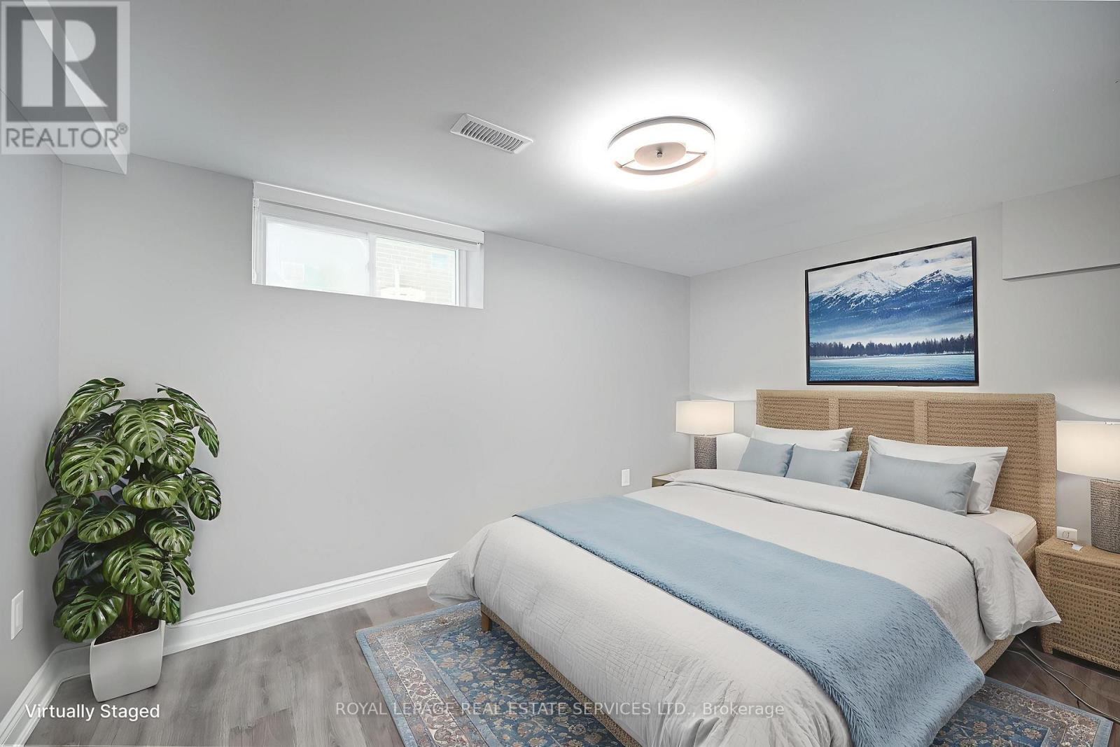 Lower - 1295 Pinegrove Road, Oakville, Ontario  L6L 2X2 - Photo 13 - W12534624