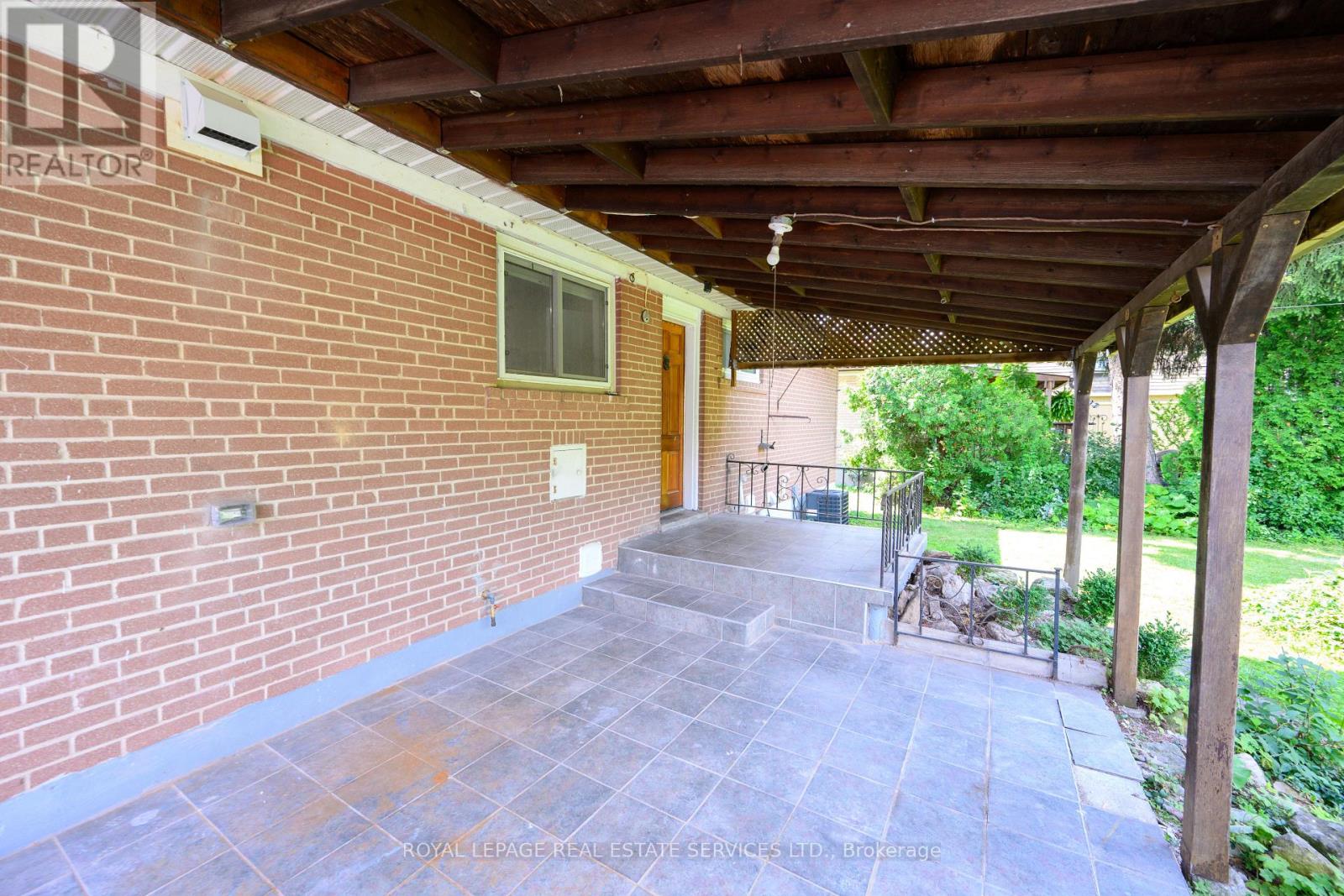 Lower - 1295 Pinegrove Road, Oakville, Ontario  L6L 2X2 - Photo 23 - W12534624