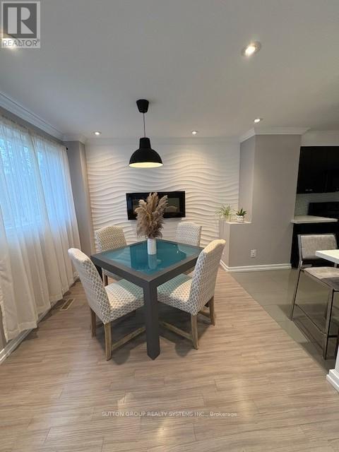 68 - 215 Mississauga Valley Boulevard, Mississauga, Ontario  L5A 1Y7 - Photo 9 - W12534428