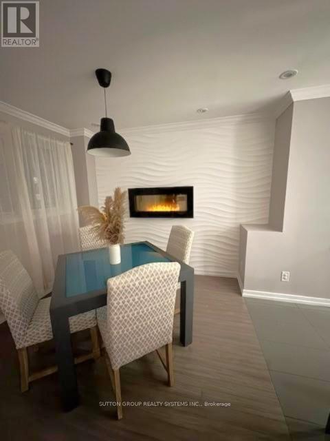 68 - 215 Mississauga Valley Boulevard, Mississauga, Ontario  L5A 1Y7 - Photo 10 - W12534428