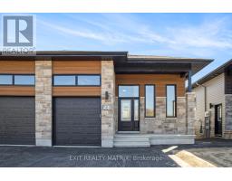 B - 560 Regina Street, Russell, Ca