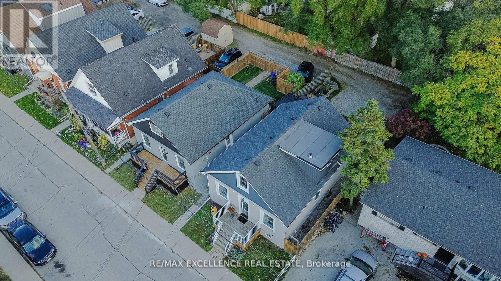 11 East 25th Street, Hamilton, Ontario  L8V 2Z9 - Photo 24 - X12534380