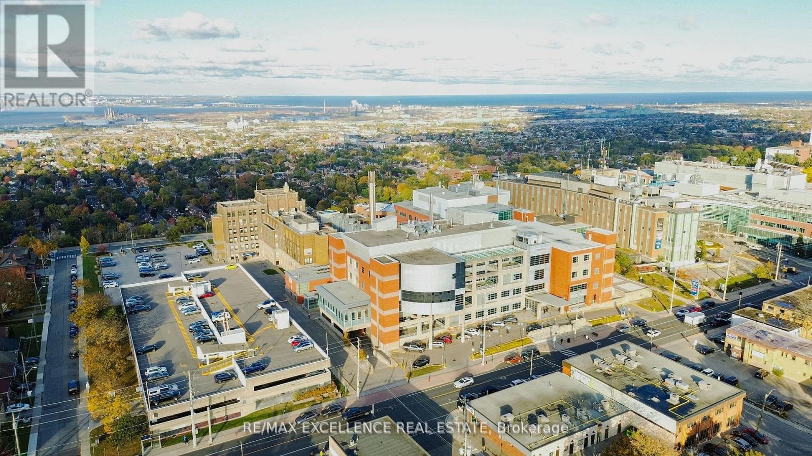 11 East 25th Street, Hamilton, Ontario  L8V 2Z9 - Photo 26 - X12534380