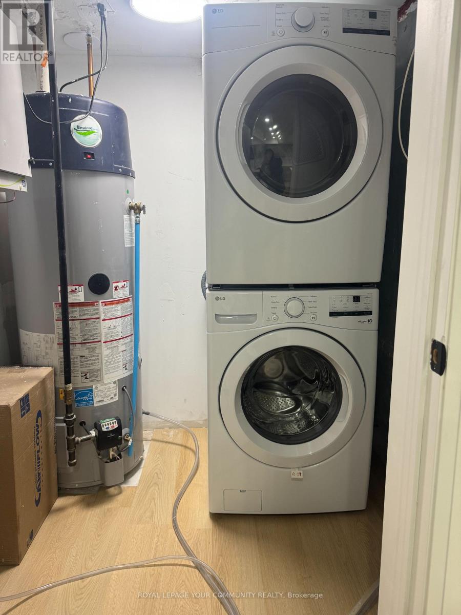 8 Slater Mill Place, Hamilton, Ontario  L8B 0T8 - Photo 7 - X12534414