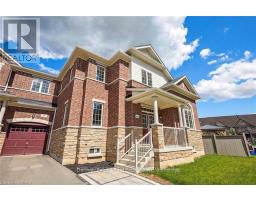 8 SLATER MILL PLACE, Hamilton, Ontario
