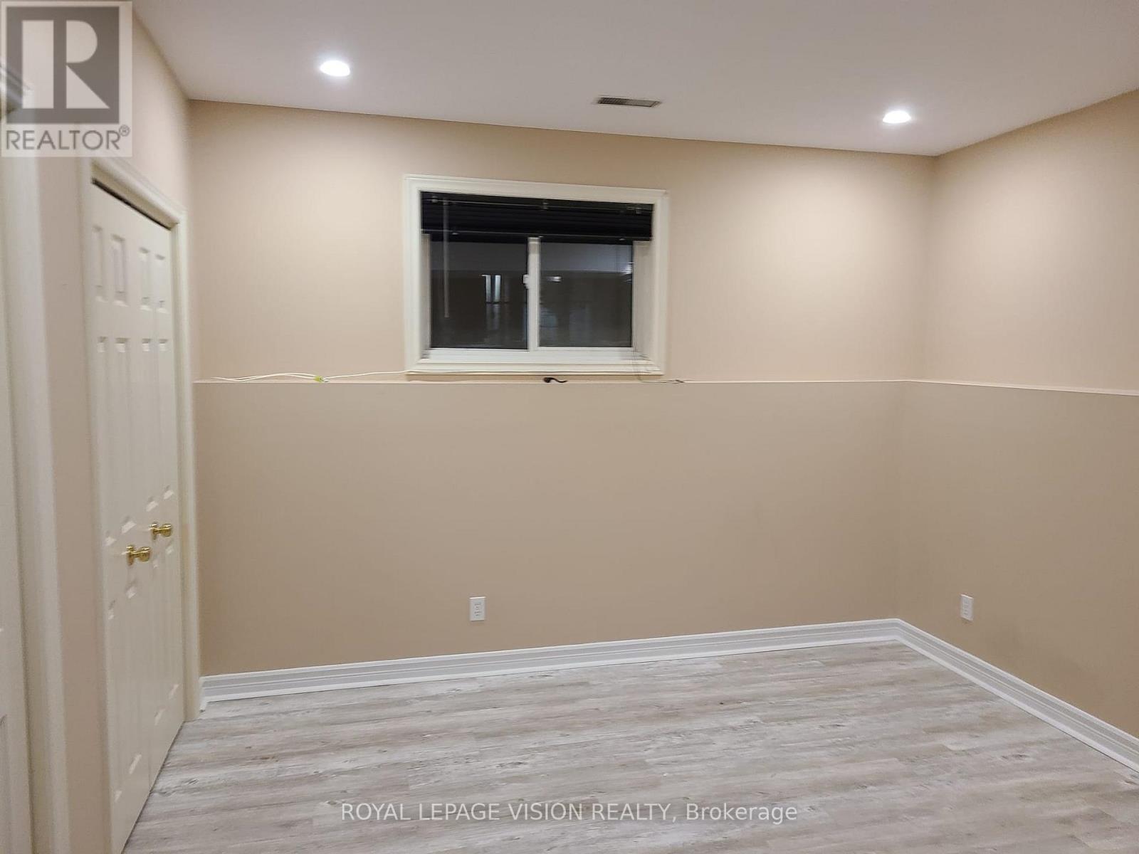 Lower - 8001 Woodsview Crescent, Niagara Falls, Ontario  L2H 3E9 - Photo 10 - X12534476