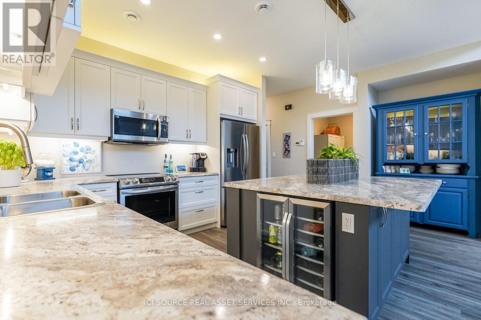 1306 15th Avenue E, Owen Sound, Ontario  N4K 5R9 - Photo 12 - X12534492