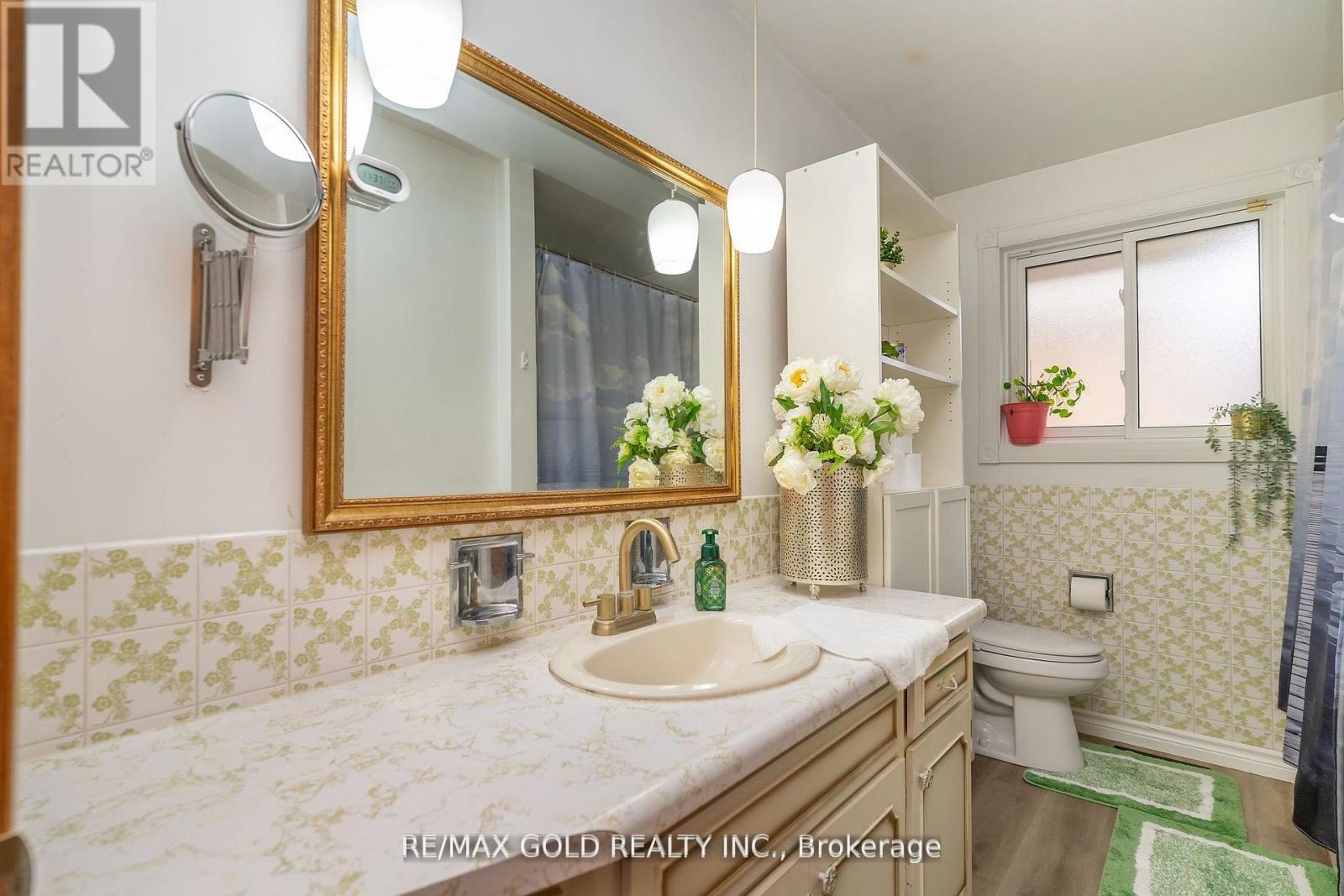 55 Ramblewood Way, Kitchener, Ontario  N2N 1G8 - Photo 18 - X12534508