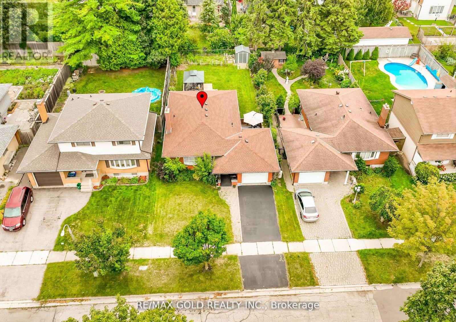 55 Ramblewood Way, Kitchener, Ontario  N2N 1G8 - Photo 39 - X12534508