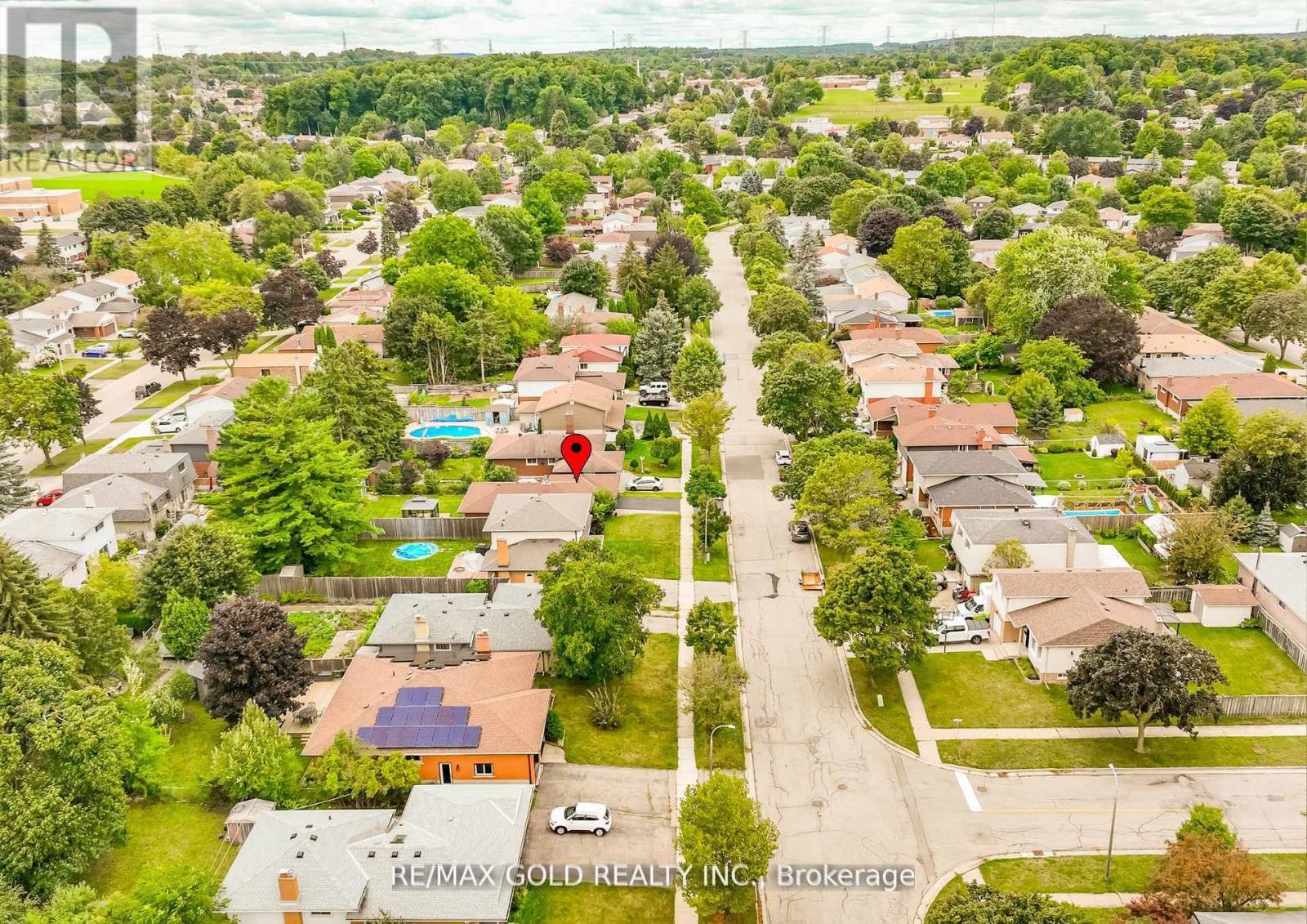 55 Ramblewood Way, Kitchener, Ontario  N2N 1G8 - Photo 41 - X12534508