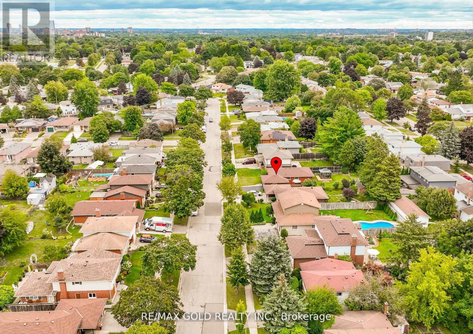 55 Ramblewood Way, Kitchener, Ontario  N2N 1G8 - Photo 43 - X12534508