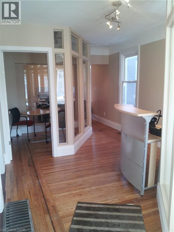 609 Upper Wellington Street, Hamilton, Ontario  L9A 3P8 - Photo 4 - 40787575