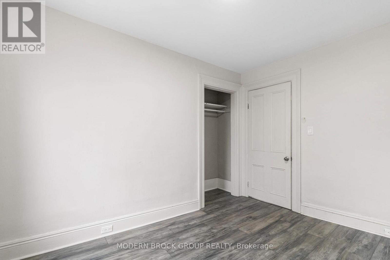 16 Tunnel Avenue, Brockville, Ontario K6V 4S6 - Photo 27 - X12534638