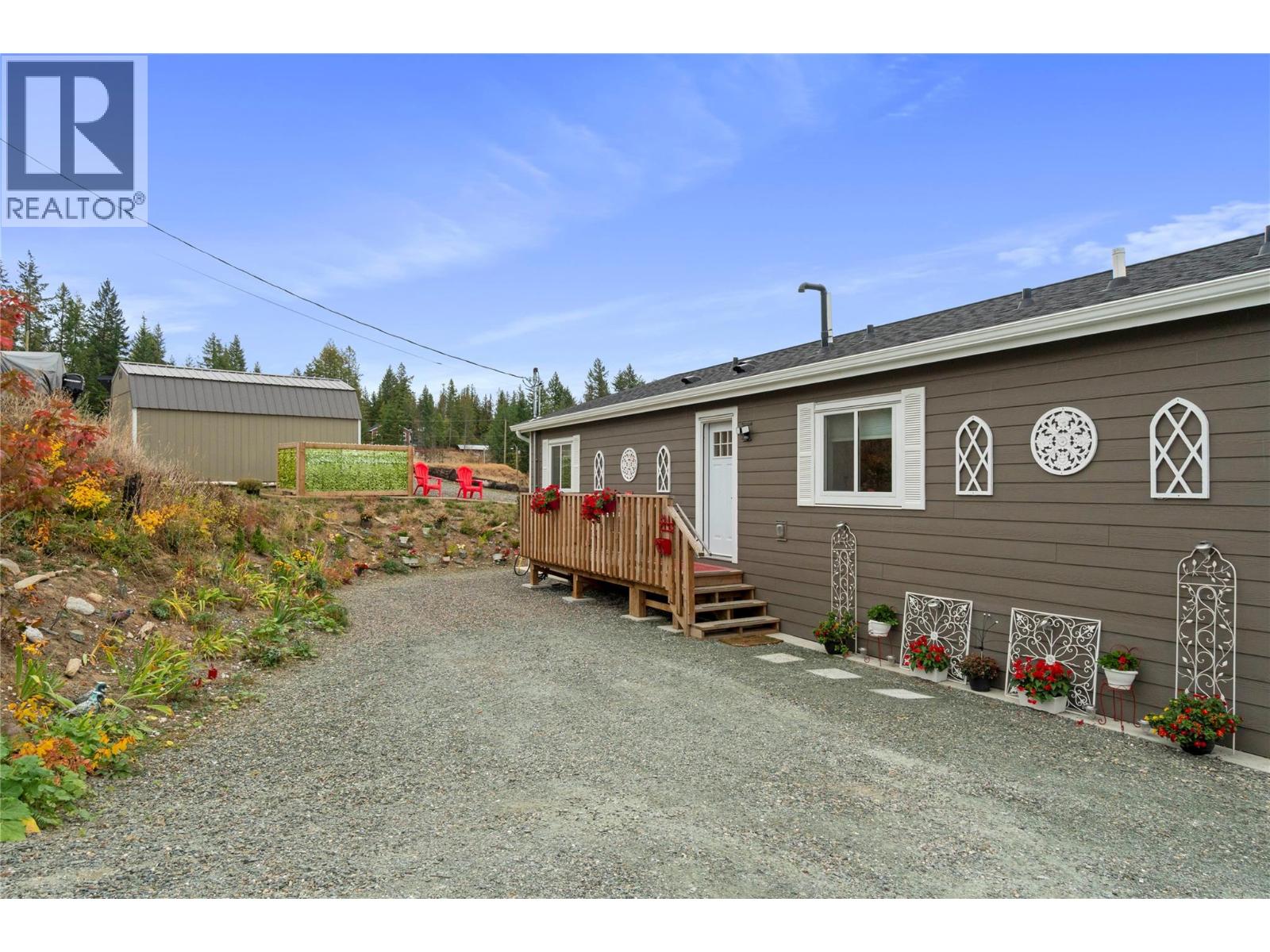 5208 Celista Place, Celista, British Columbia  V0E 1M6 - Photo 43 - 10365513