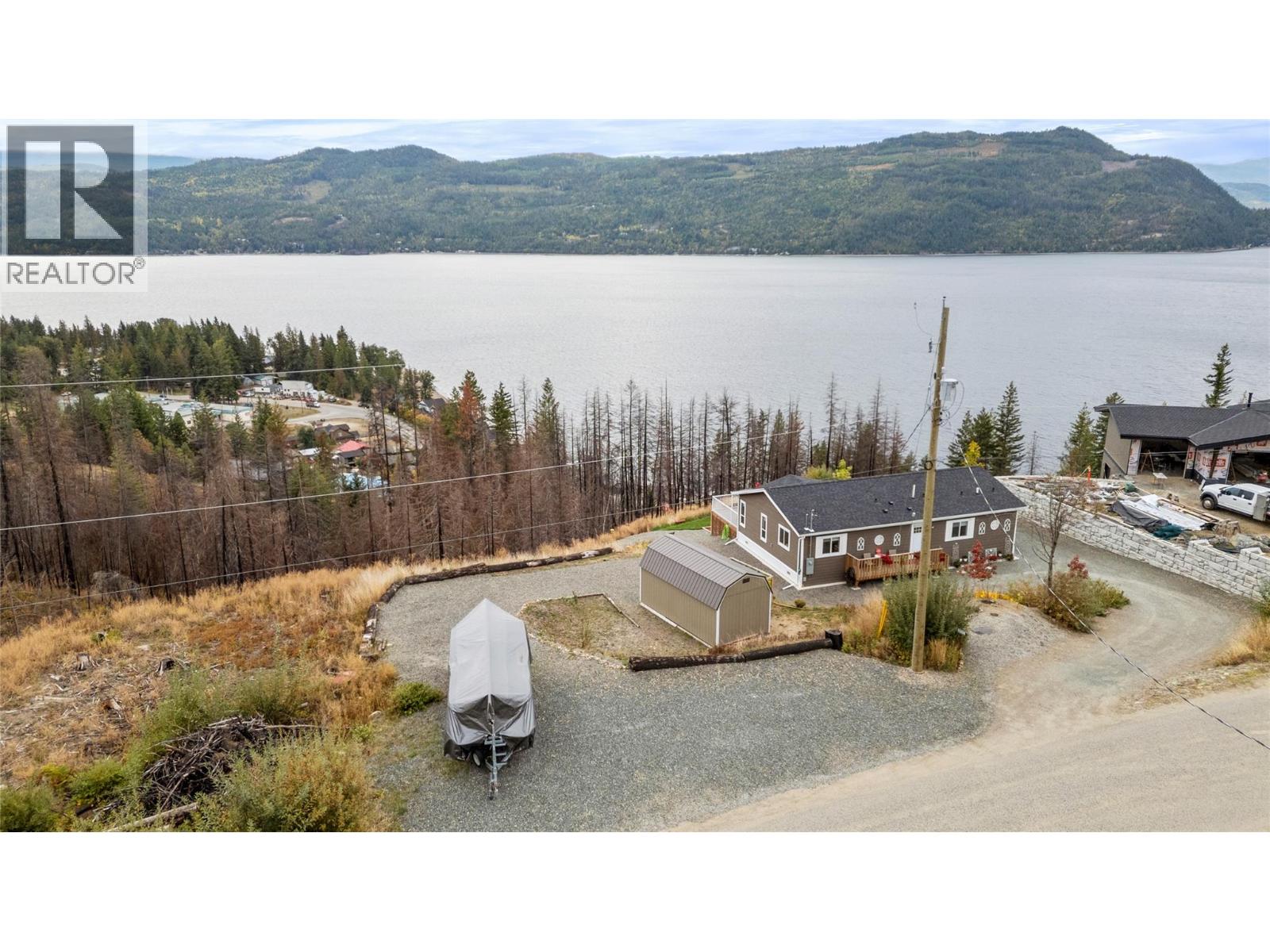 5208 Celista Place, Celista, British Columbia  V0E 1M6 - Photo 36 - 10365513