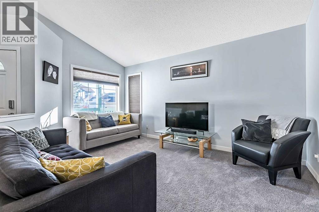 63 Bridlecreek Terrace Sw, Calgary, Alberta  T2Y 3N7 - Photo 5 - A2267853