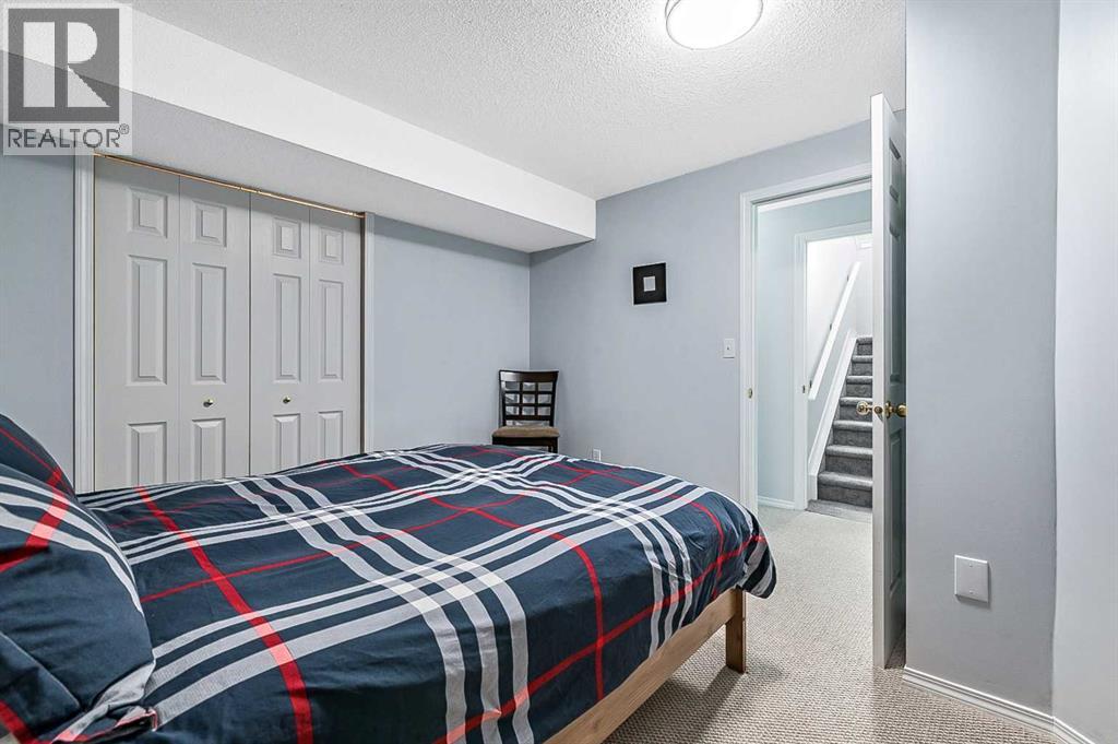 63 Bridlecreek Terrace Sw, Calgary, Alberta  T2Y 3N7 - Photo 25 - A2267853