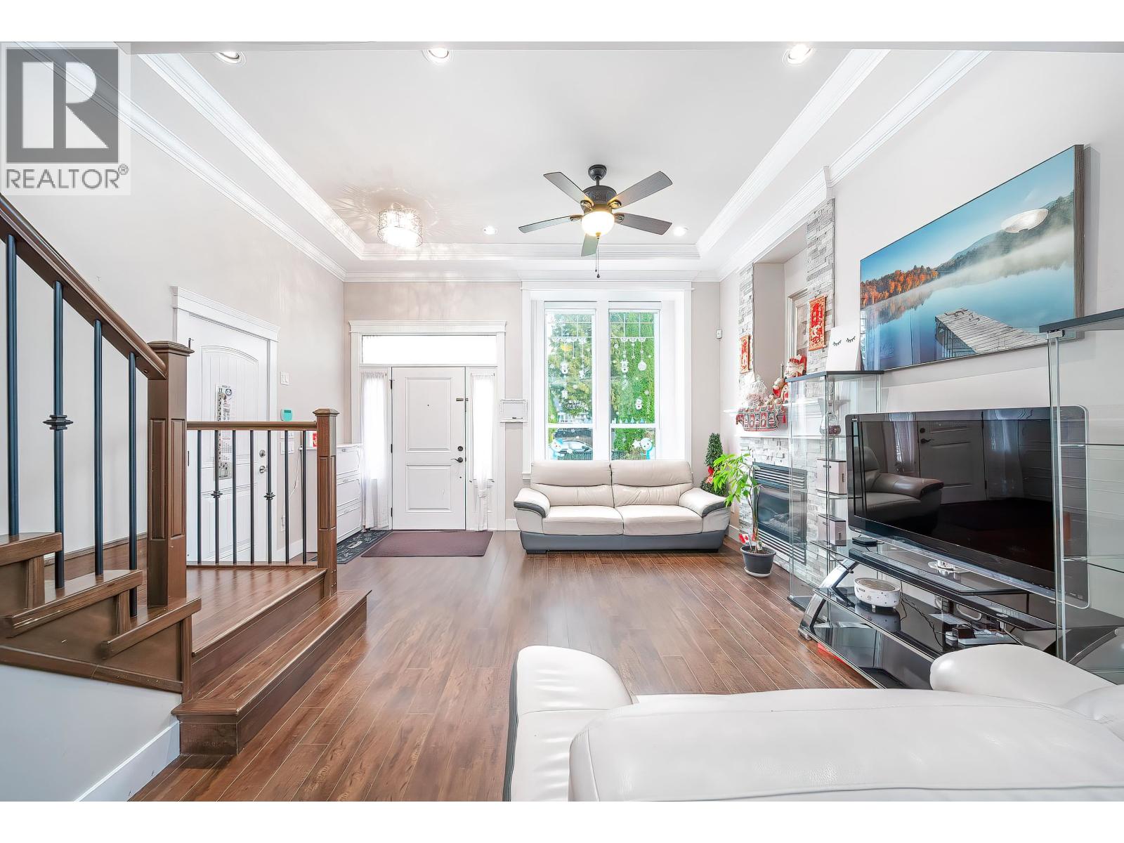 7553 Newcombe Street, Burnaby, British Columbia  V3N 3V7 - Photo 12 - R3063415