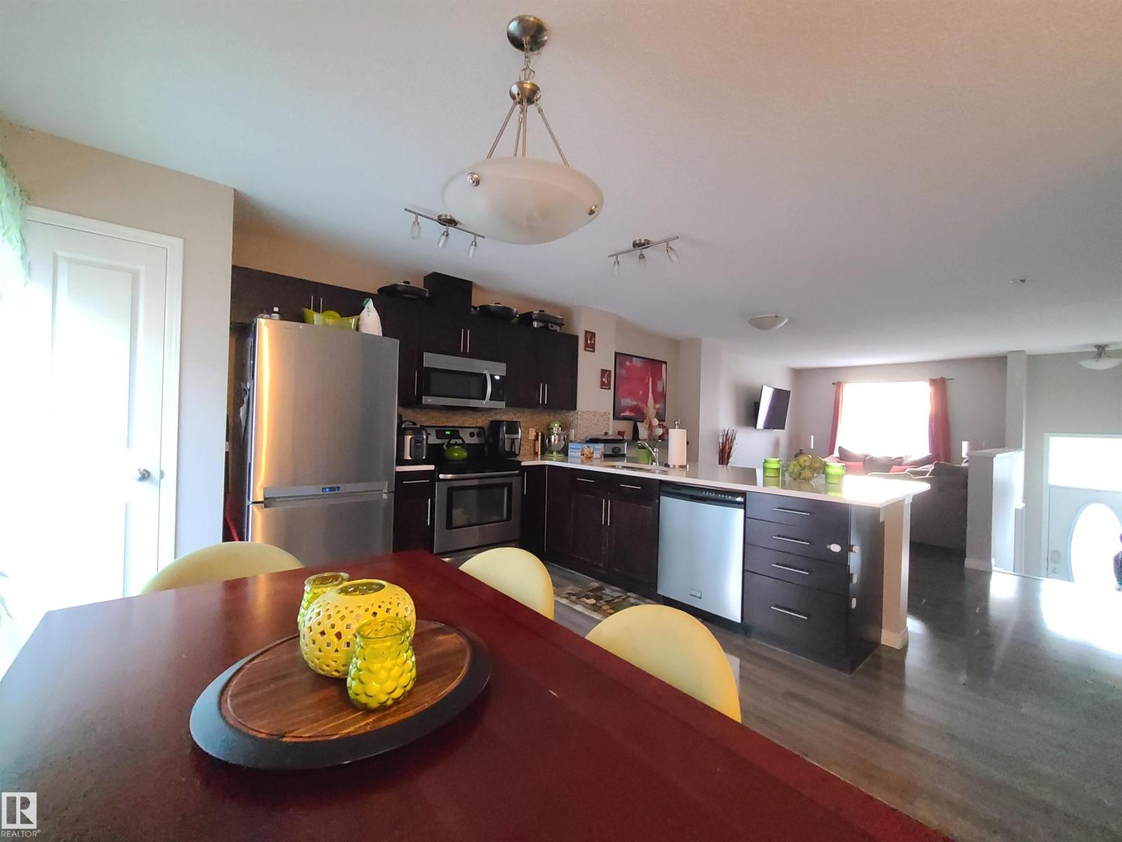 448 Hemmingway Rd Nw Nw, Edmonton, Alberta  T6M 0M5 - Photo 6 - E4465406