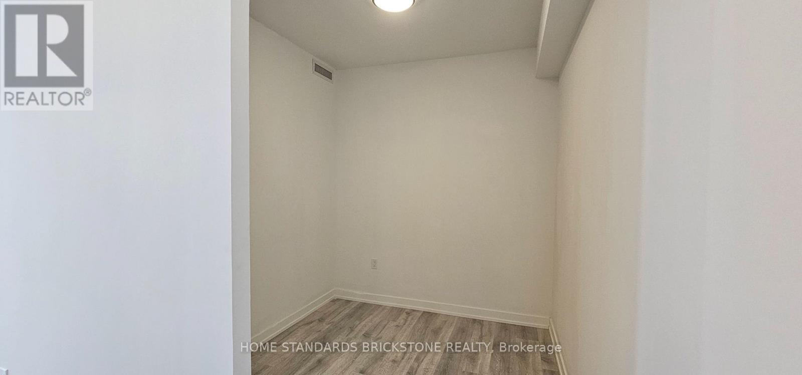 N424 - 7 Golden Lion Heights, Toronto, Ontario  M2M 0C1 - Photo 25 - C12534656