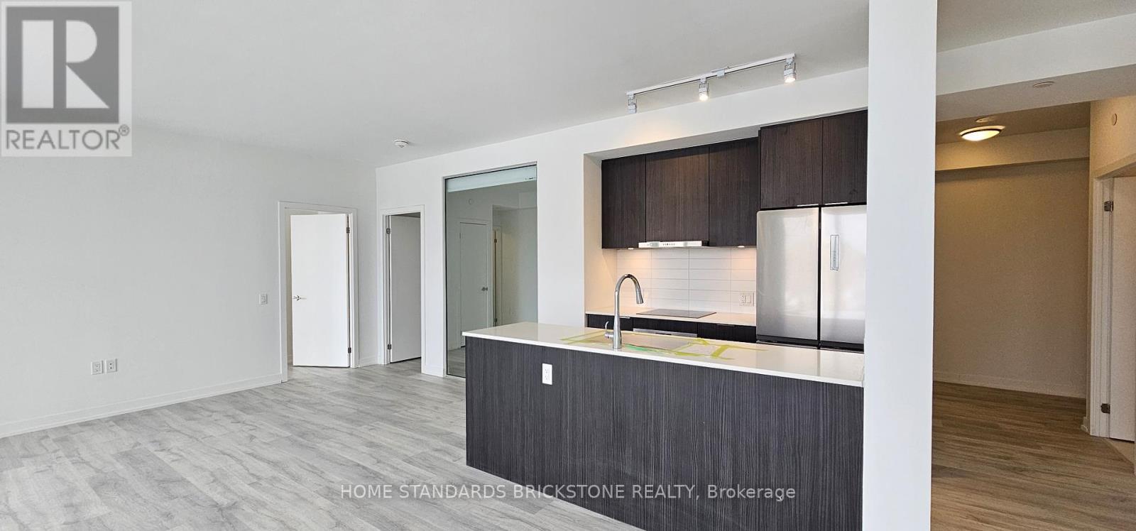 N424 - 7 Golden Lion Heights, Toronto, Ontario  M2M 0C1 - Photo 4 - C12534656