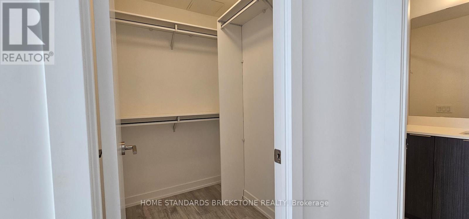 N424 - 7 Golden Lion Heights, Toronto, Ontario  M2M 0C1 - Photo 8 - C12534656