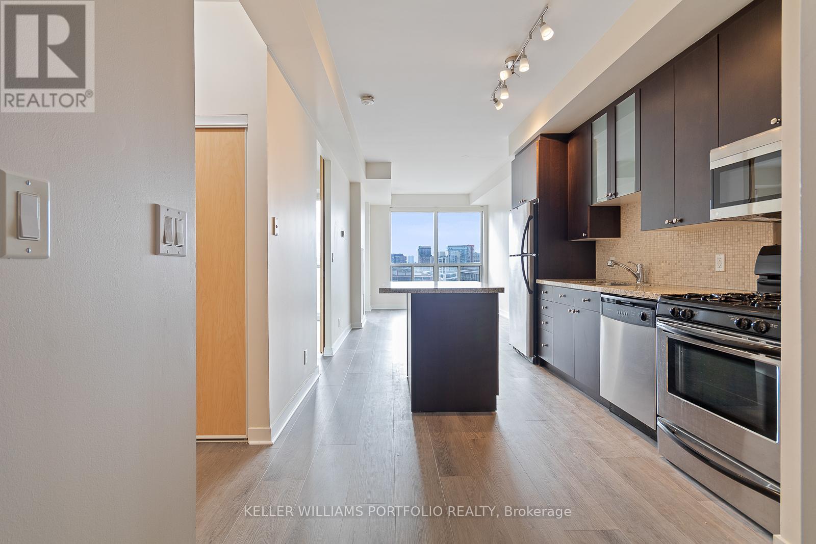 1224 - 1 Shaw Street, Toronto, Ontario  M6K 0A1 - Photo 2 - C12534726