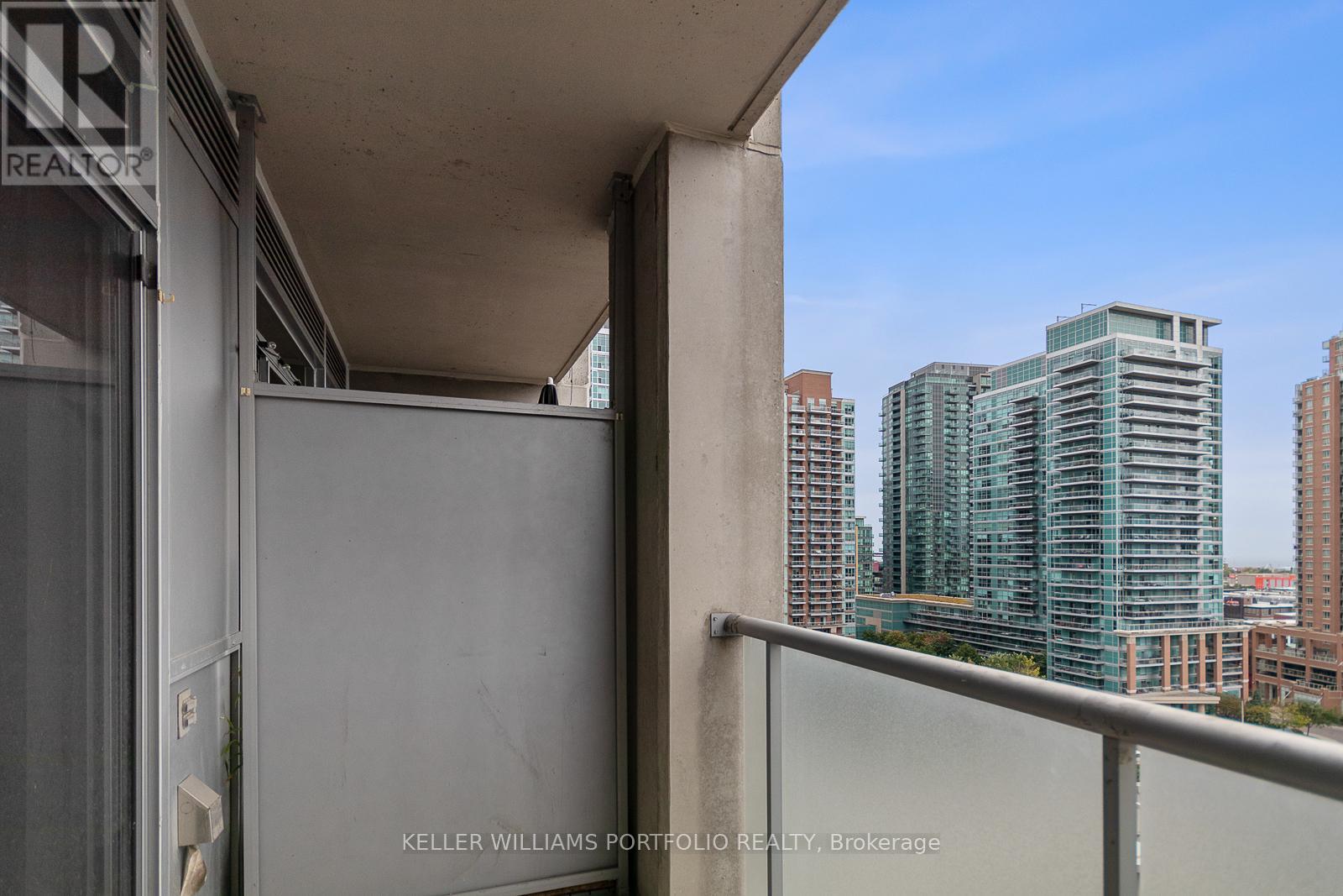 1224 - 1 Shaw Street, Toronto, Ontario  M6K 0A1 - Photo 26 - C12534726