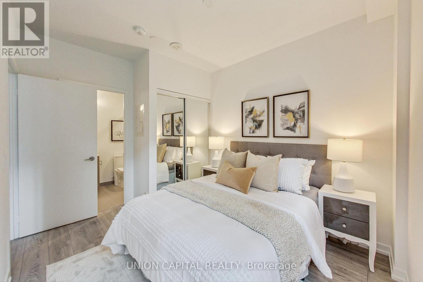 611 - 55 Mercer Street, Toronto, Ontario  M5V 0W4 - Photo 16 - C12534750