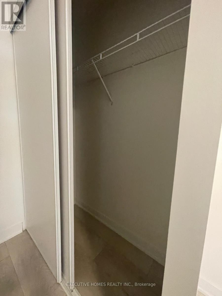 203 - 1440 Clarriage Court, Milton, Ontario  L9E 1B3 - Photo 23 - W12424396