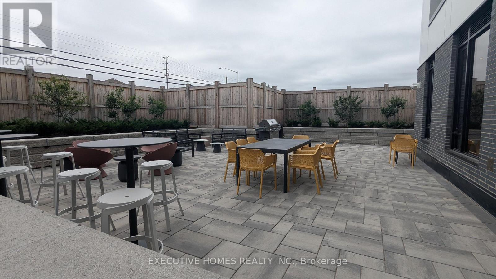 203 - 1440 Clarriage Court, Milton, Ontario  L9E 1B3 - Photo 33 - W12424396