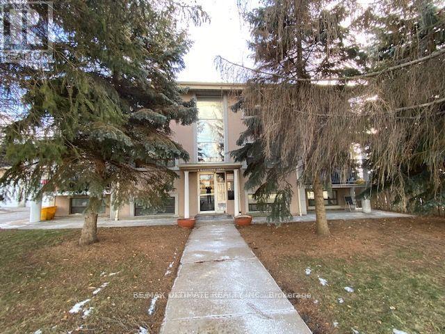 2 - 1 RANSTONE GARDENS, Toronto, Ontario