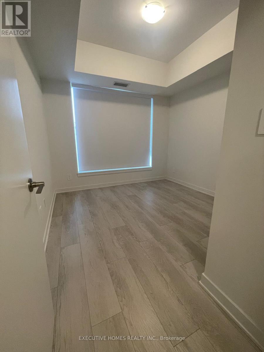 203 - 1440 Clarriage Court, Milton, Ontario  L9E 1B3 - Photo 15 - W12424396