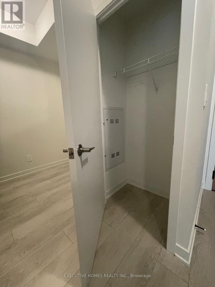 203 - 1440 Clarriage Court, Milton, Ontario  L9E 1B3 - Photo 20 - W12424396