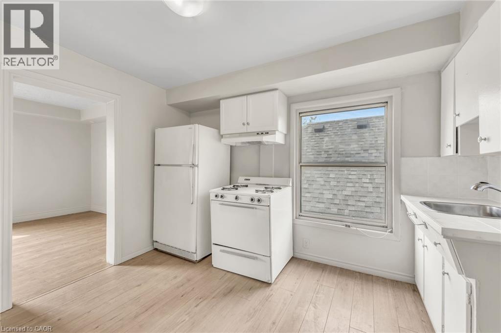 1367 Cannon Street E, Hamilton, Ontario  L8H 1W2 - Photo 33 - 40787327