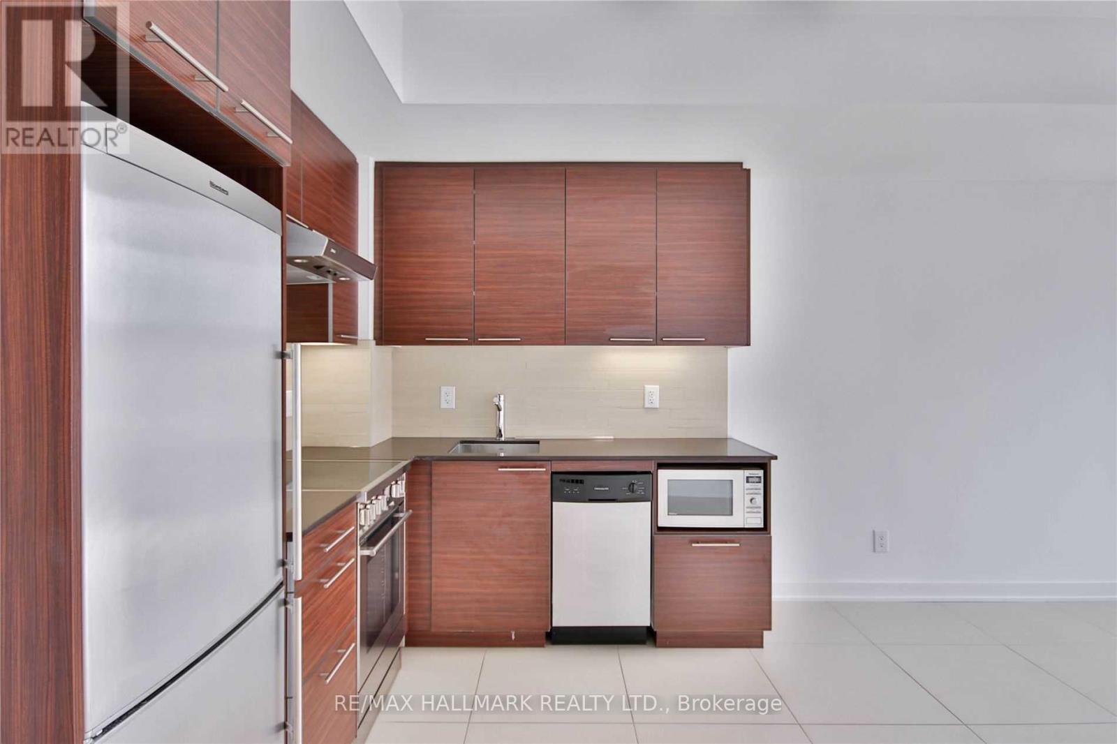 418 - 1 Market Street, Toronto, Ontario  M5E 0A2 - Photo 9 - C12523130