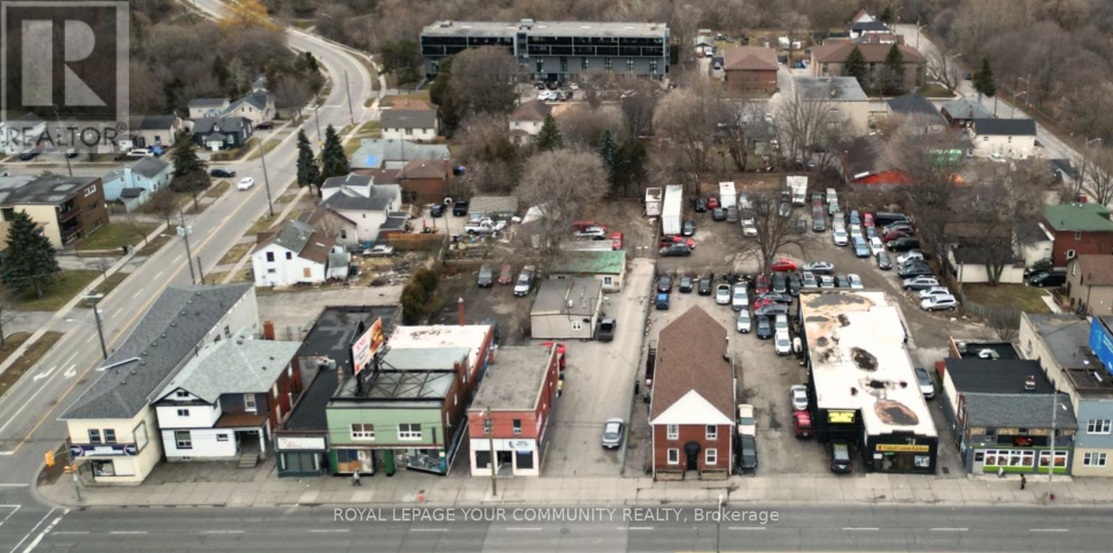 434 Simcoe Street S, Oshawa, Ontario  L1H 4J6 - Photo 3 - E12469351