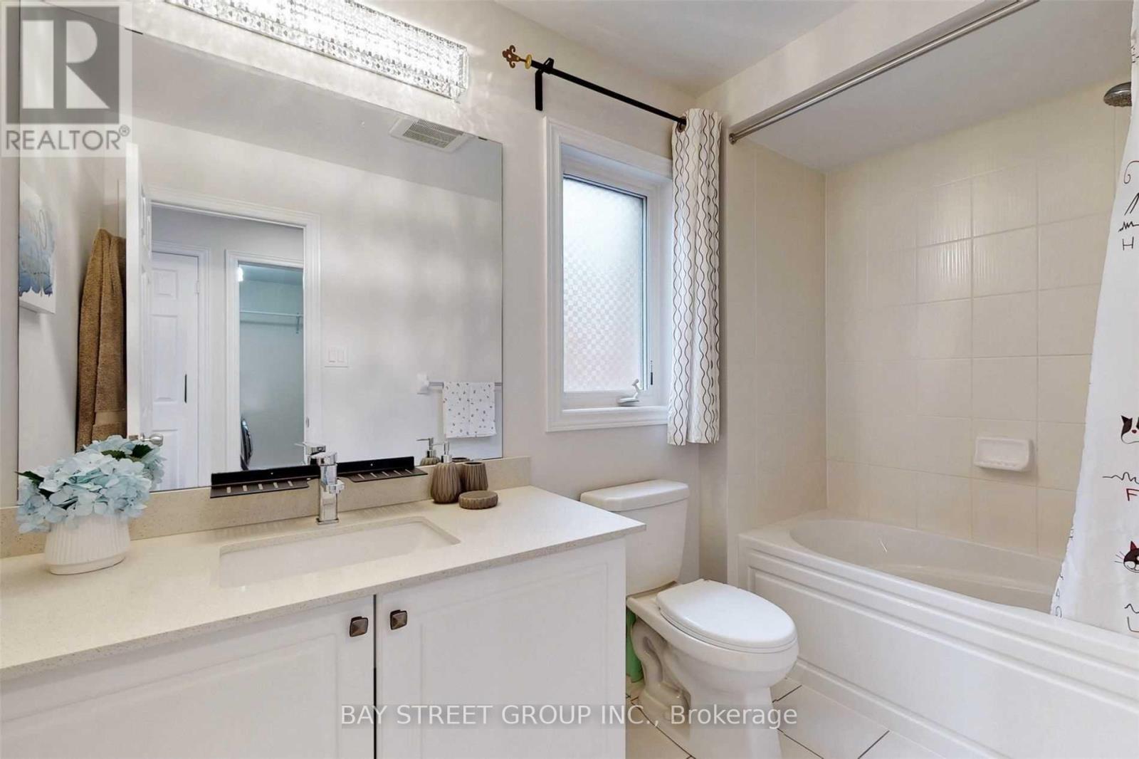 149 Fimco Crescent, Markham, Ontario  L6E 0R2 - Photo 10 - N12534714