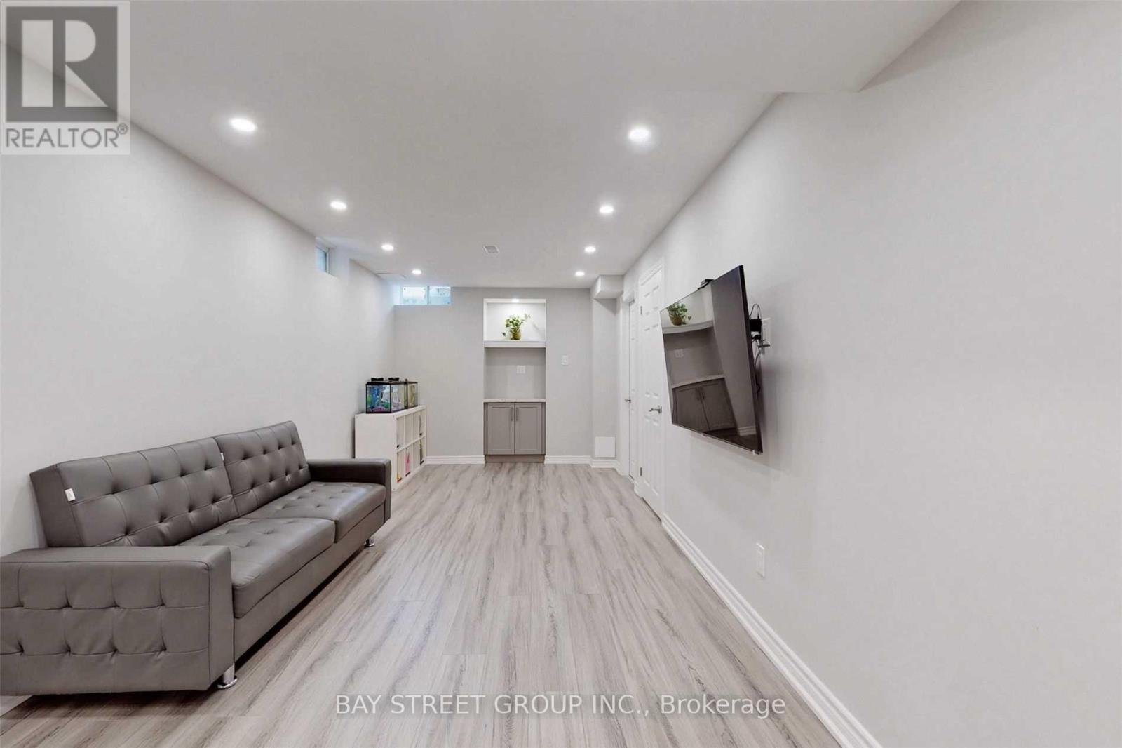 149 Fimco Crescent, Markham, Ontario  L6E 0R2 - Photo 11 - N12534714