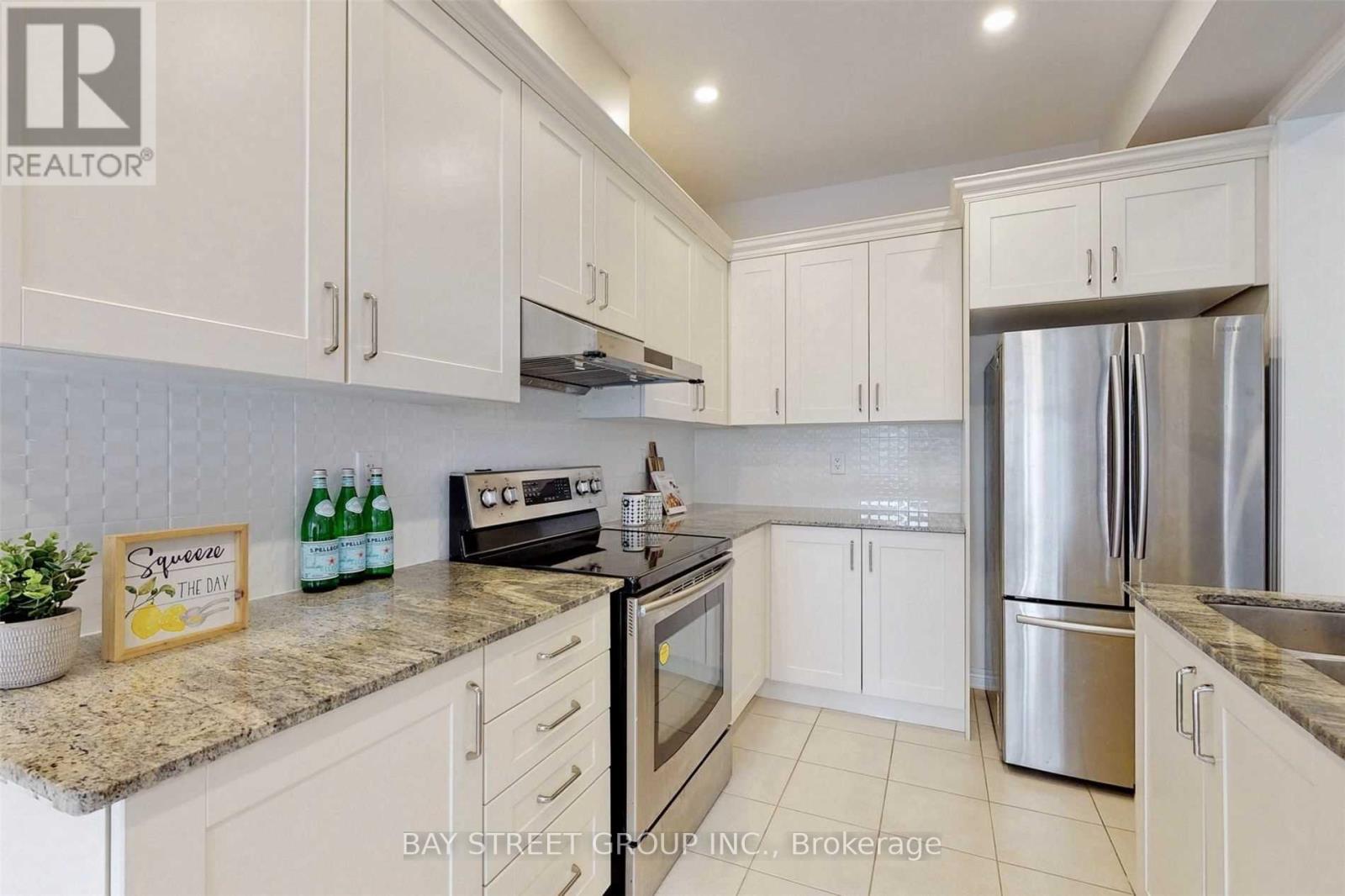 149 Fimco Crescent, Markham, Ontario  L6E 0R2 - Photo 4 - N12534714