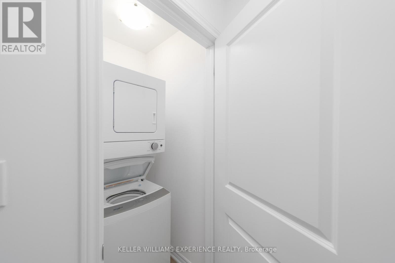 8 Wagon Lane, Barrie, Ontario  L9J 0V1 - Photo 12 - S12534660