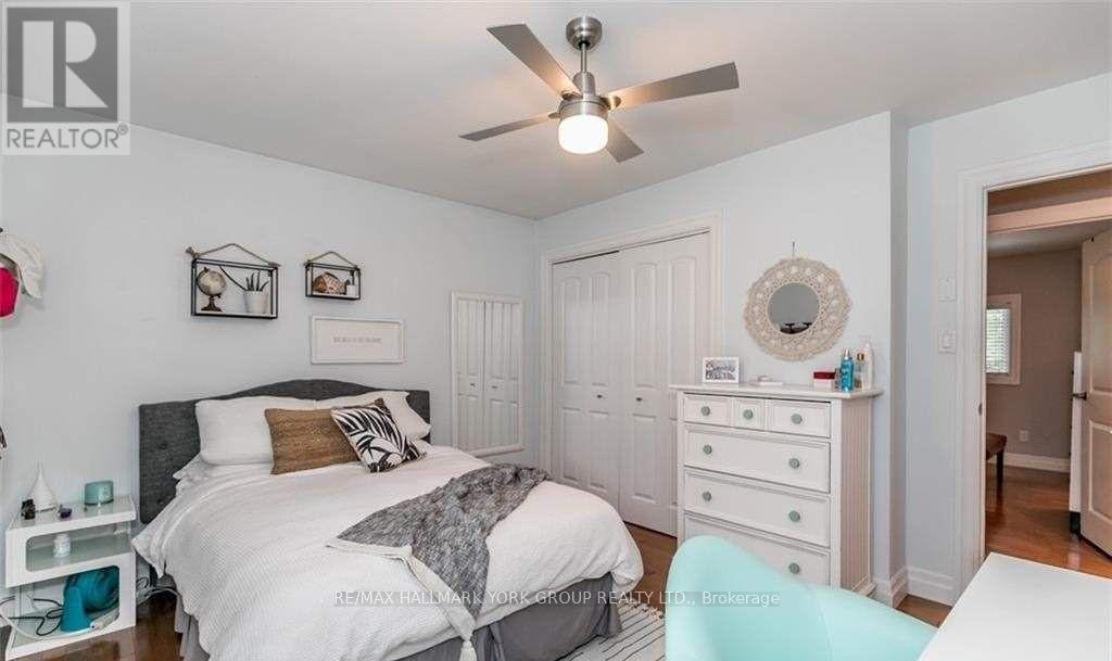 52 Birchwood Trail, Wasaga Beach, Ontario  L9Z 1B1 - Photo 15 - S12534742