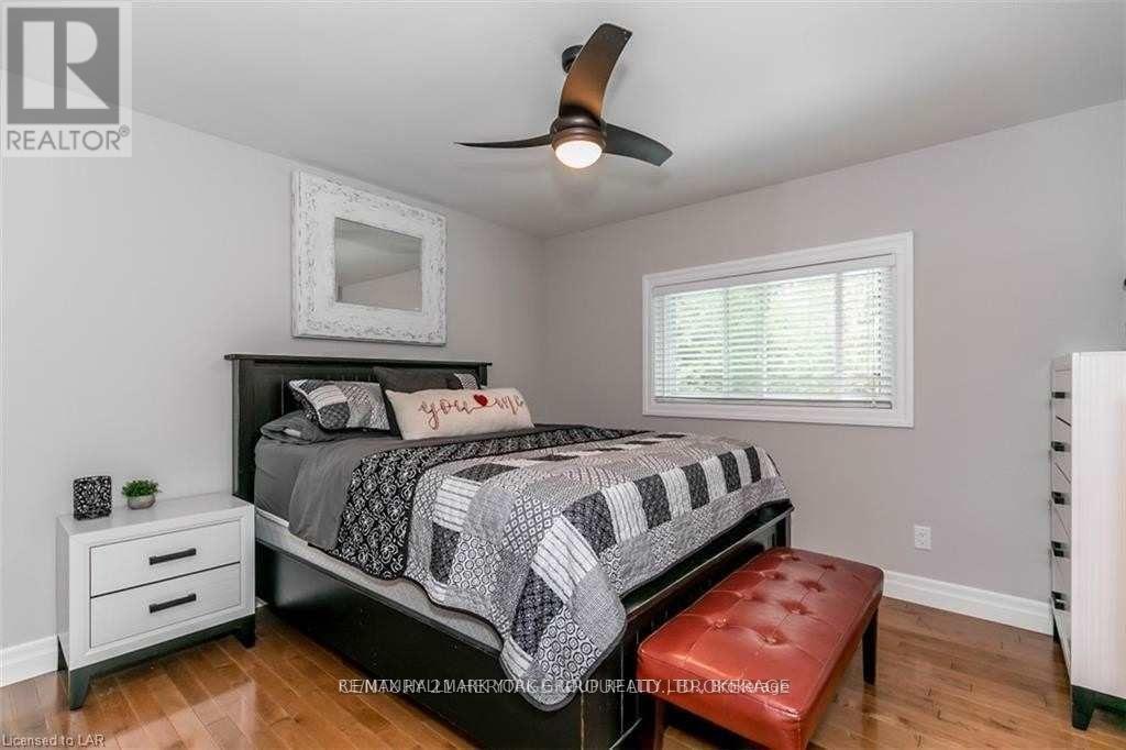 52 Birchwood Trail, Wasaga Beach, Ontario  L9Z 1B1 - Photo 17 - S12534742