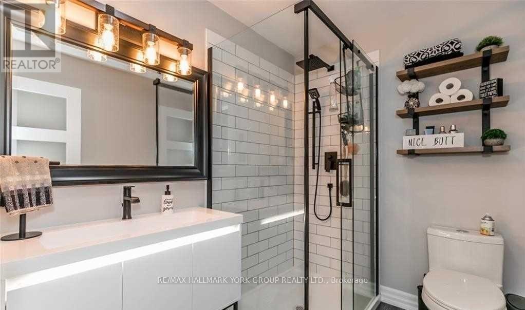 52 Birchwood Trail, Wasaga Beach, Ontario  L9Z 1B1 - Photo 18 - S12534742