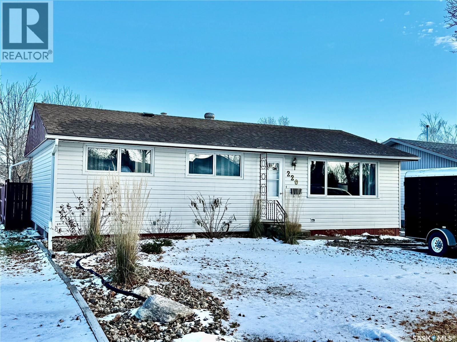 220 6th STREET, Humboldt, Saskatchewan