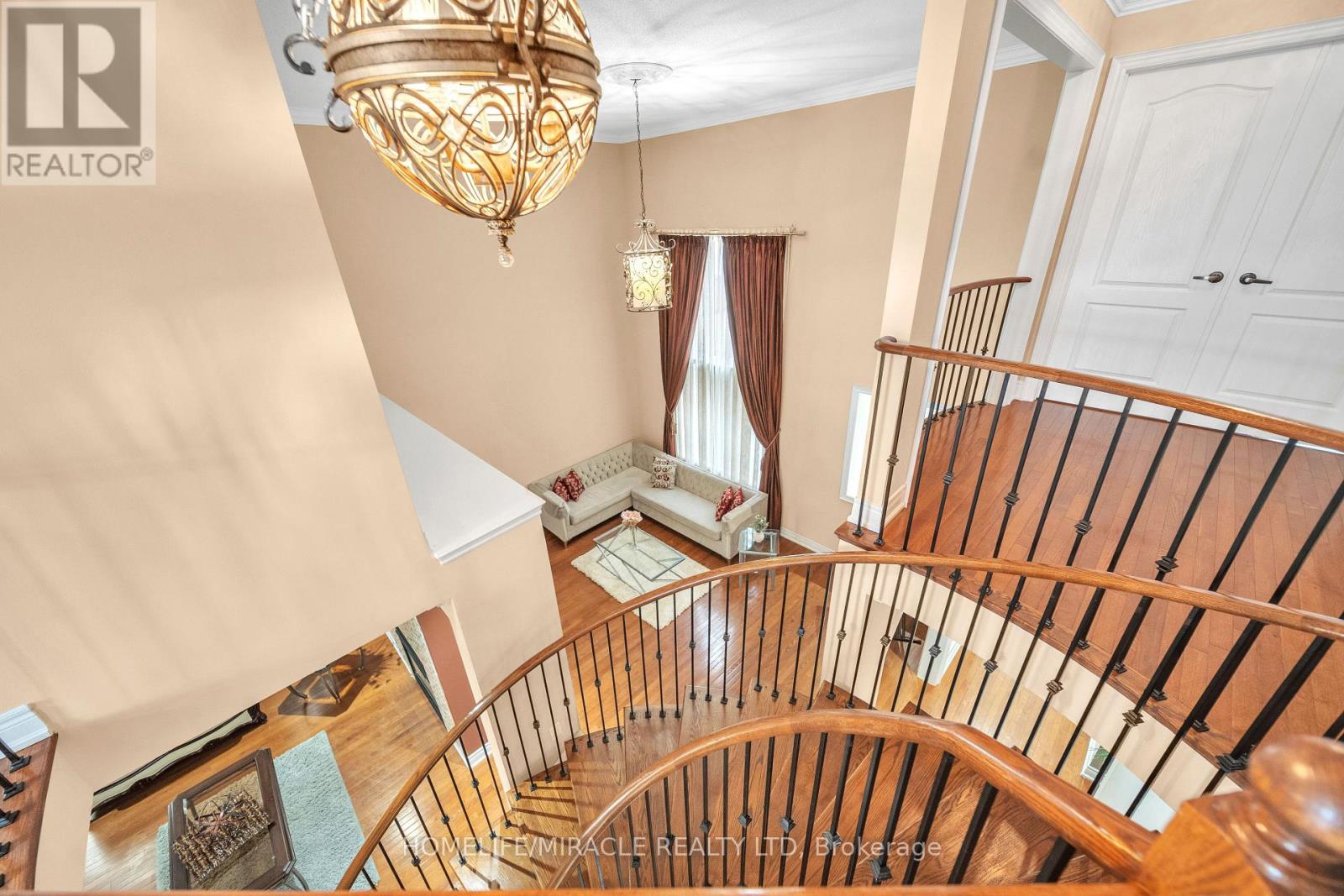 24 Haywood Drive, Brampton, Ontario  L6X 0W1 - Photo 22 - W12534674