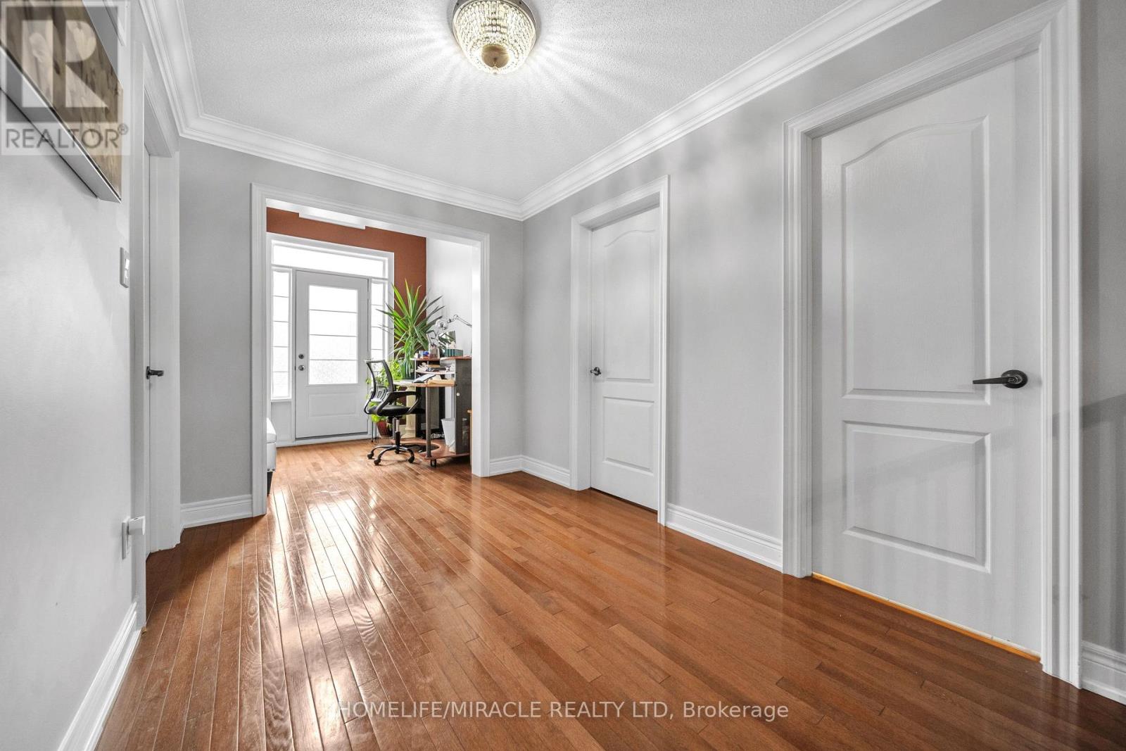 24 Haywood Drive, Brampton, Ontario  L6X 0W1 - Photo 35 - W12534674