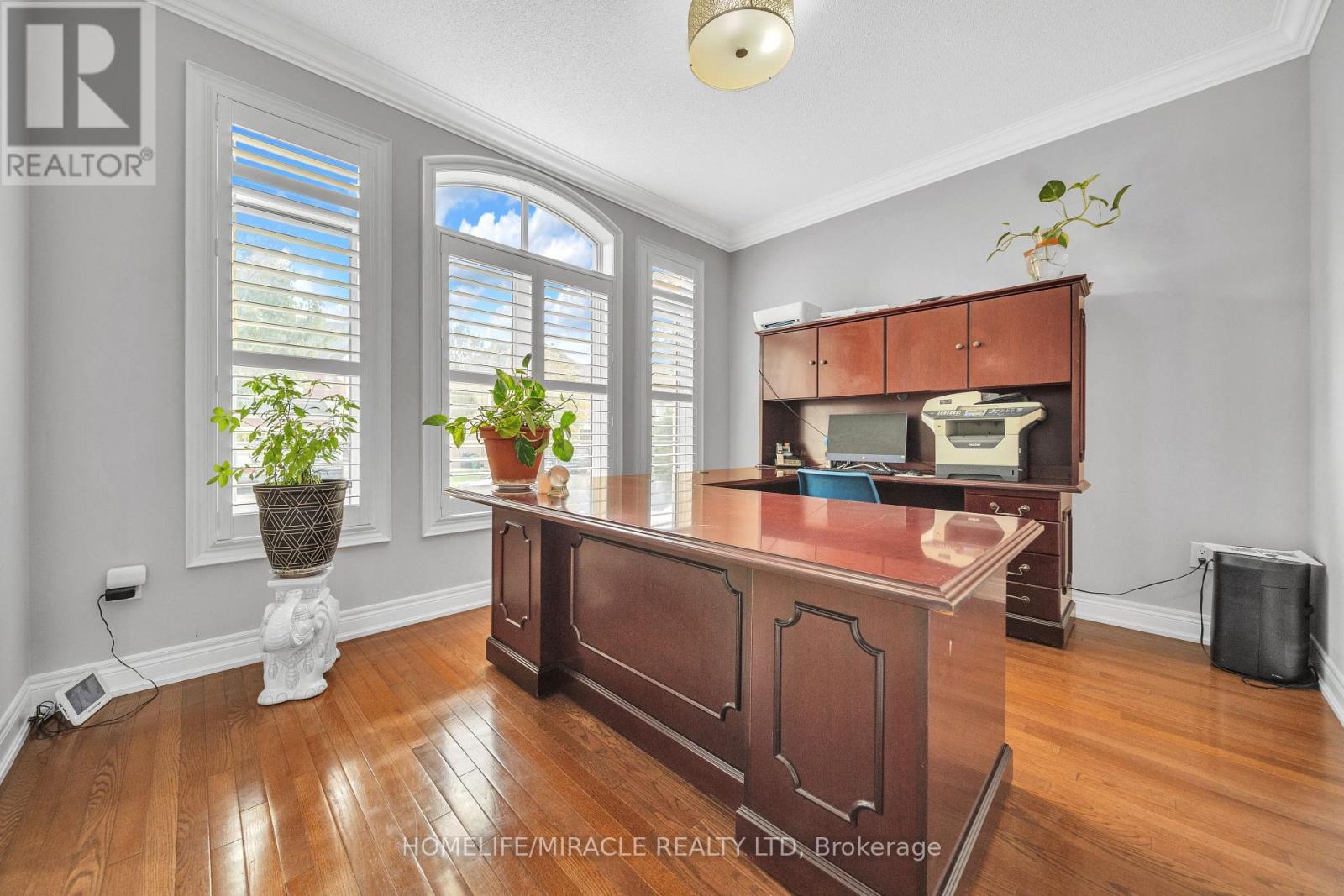 24 Haywood Drive, Brampton, Ontario  L6X 0W1 - Photo 6 - W12534674